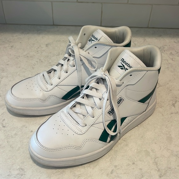 Reebok Women’s Club High Top Sneakers White with Green, size 10 - Picture 2 of 10